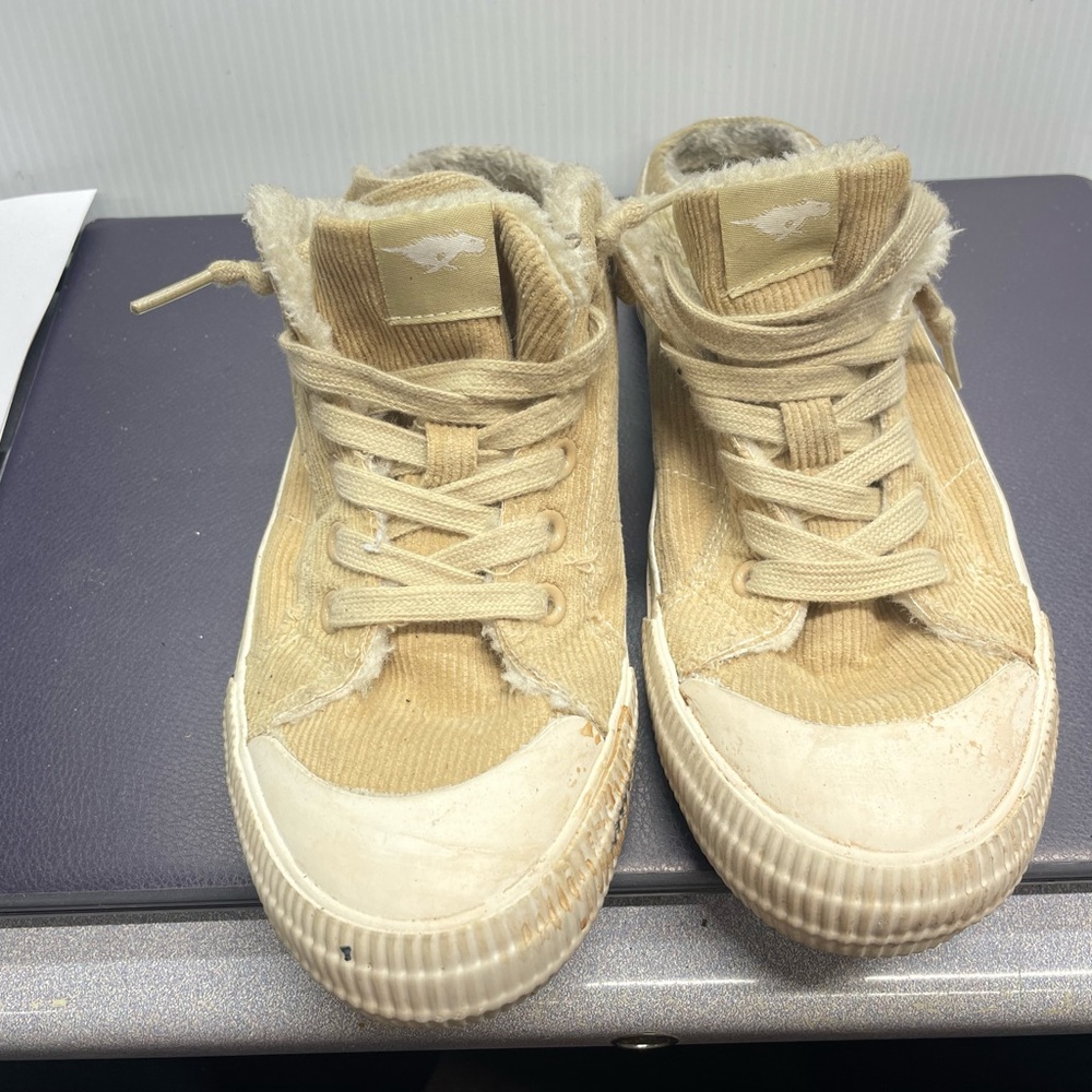 Rocket Dog Slip On Sneakers 7.5